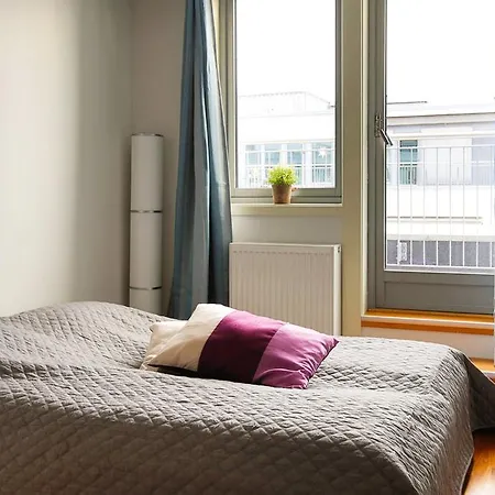 Apartment Song In Central *